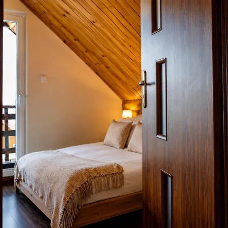 Na Modyni, Dwa Z Ruska Balia I Sauna Holiday home *