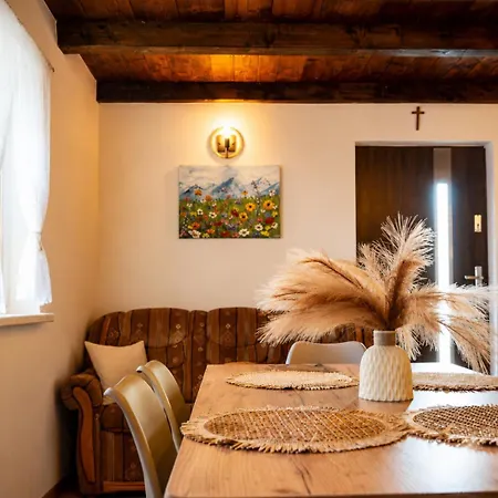 Na Modyni, Dwa Z Ruska Balia I Sauna Holiday home